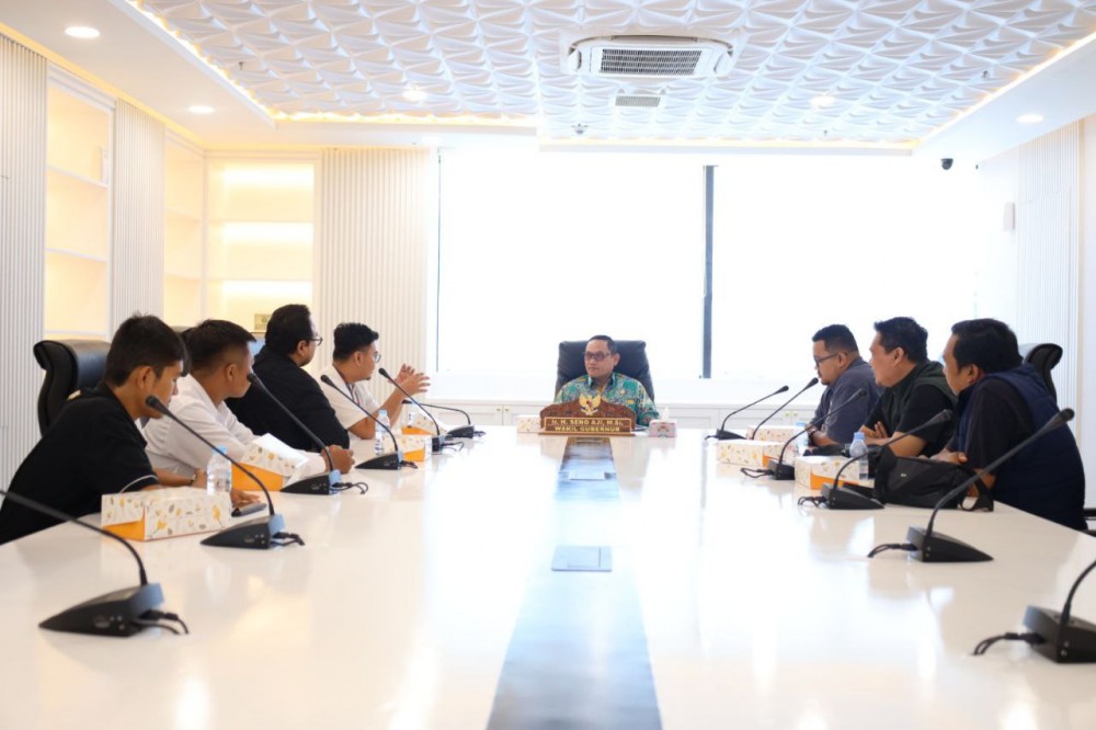 Indosat Ooredoo Hutchison Kalimantan Siap Mendukung Gratispol Internet Desa, Wagub Seno : Saya Tunggu Paparannya