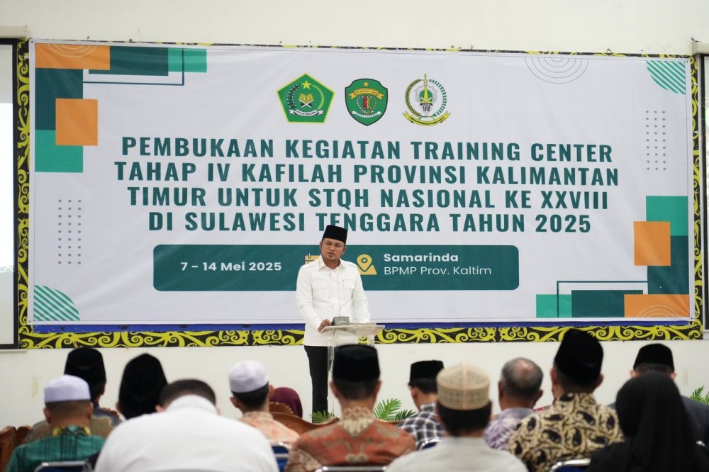 Gubernur Harum Buka TC Tahap IV Kafilah Kaltim Menuju STQH Nasional 2025