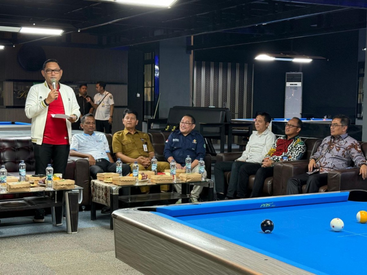 Buka Nine Ball Turnamen Gubernur dan Wakil Gubernur Kaltim 2025, Wagub Seno: Ajang Pembibitan Atlet Potensial