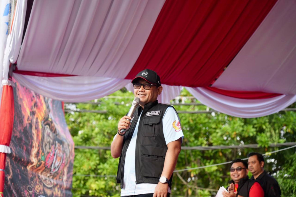 Jalan Santai Bersama Warga Ikapakarti Balikpapan