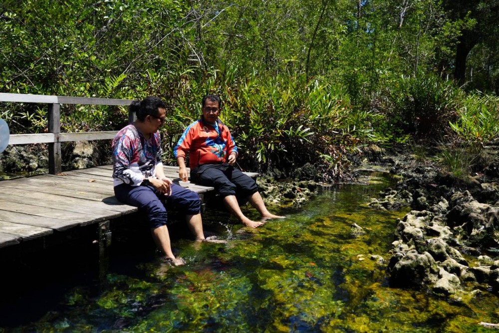 Pj Gubernur Kaltim Kunjungi Wisata Air Panas Asin Pemapak