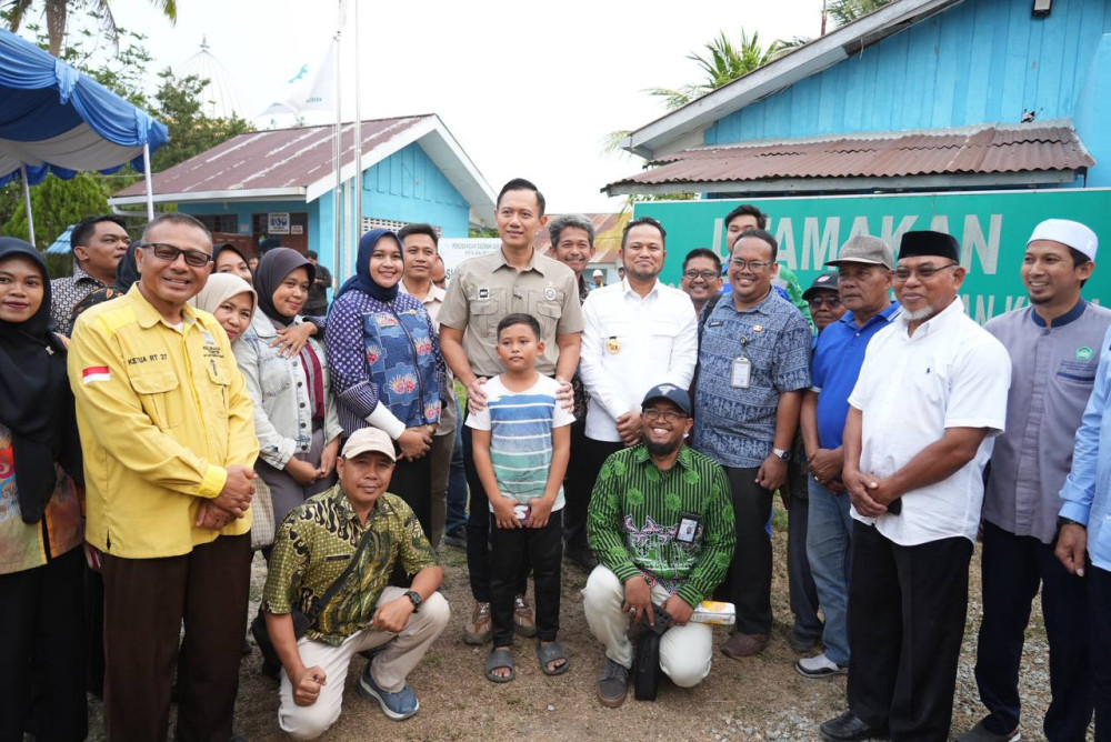 Kunker ke Kaltim, Menko AHY Isi Orasi Ilmiah ITK dan Tinjau Sumur Bor
