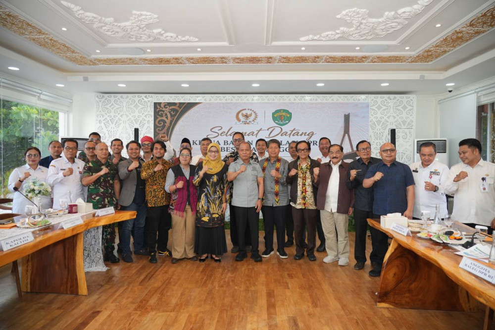 Pemprov Kaltim Dukung Penyusunan Rancangan UU Masyarakat Adat