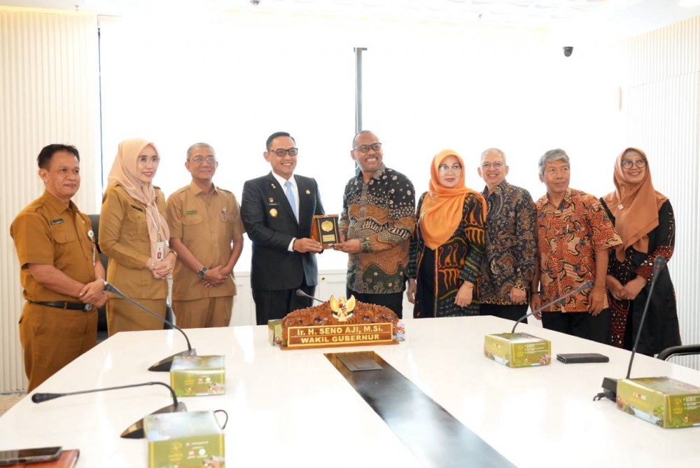 Terima Rektor ISI Yogyakarta, Wagub Seno: Sejak Awal Menjabat, Kami Dukung ISBI untuk Berkembang