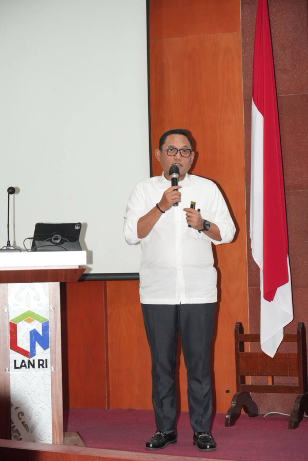 Ceramah Manajemen Kinerja PKA Angkatan II Tahun 2026, Wagub: Birokrasi sebagai Engine of Development